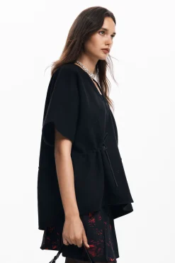 Adjustable poncho