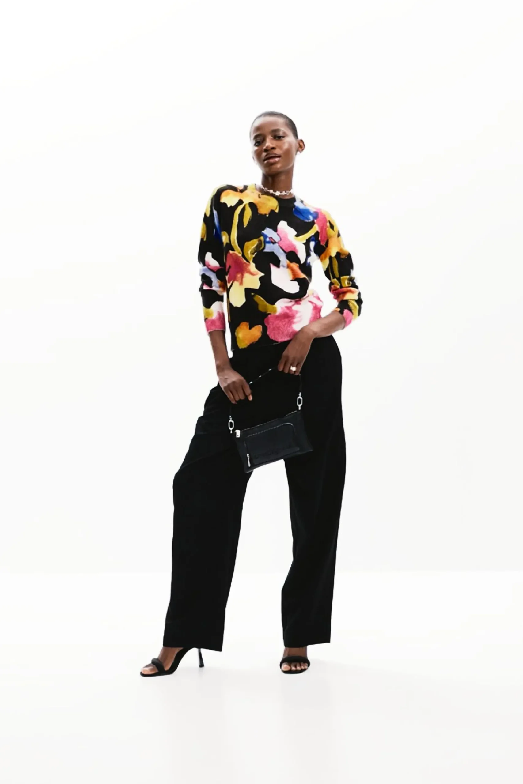 Arty flower sweater