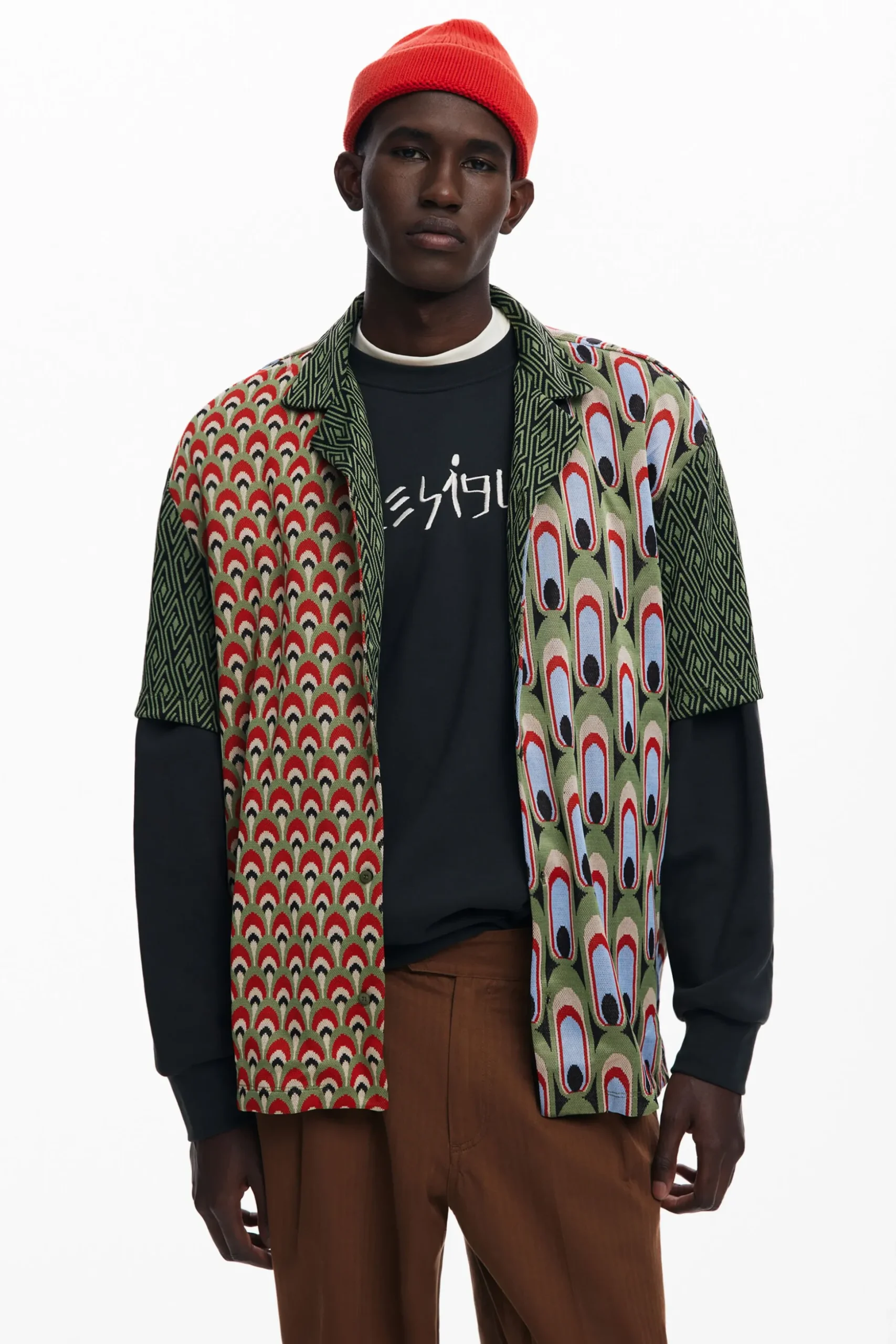 Arty knit shirt