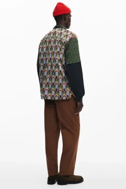 Arty knit shirt