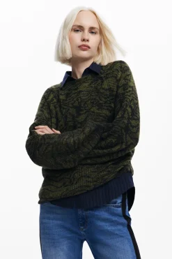 Arty print sweater