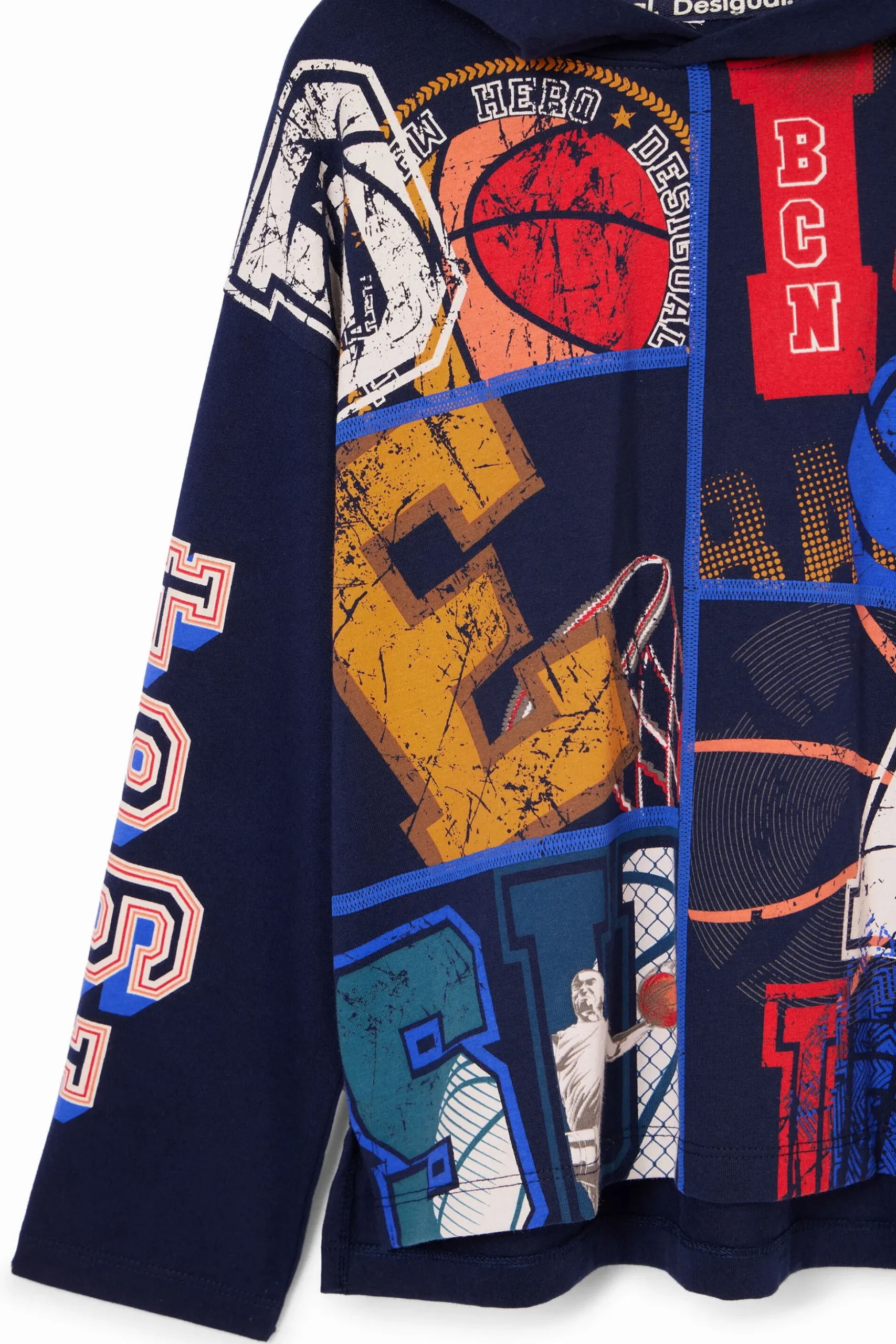 Basketball T-shirt with a hood