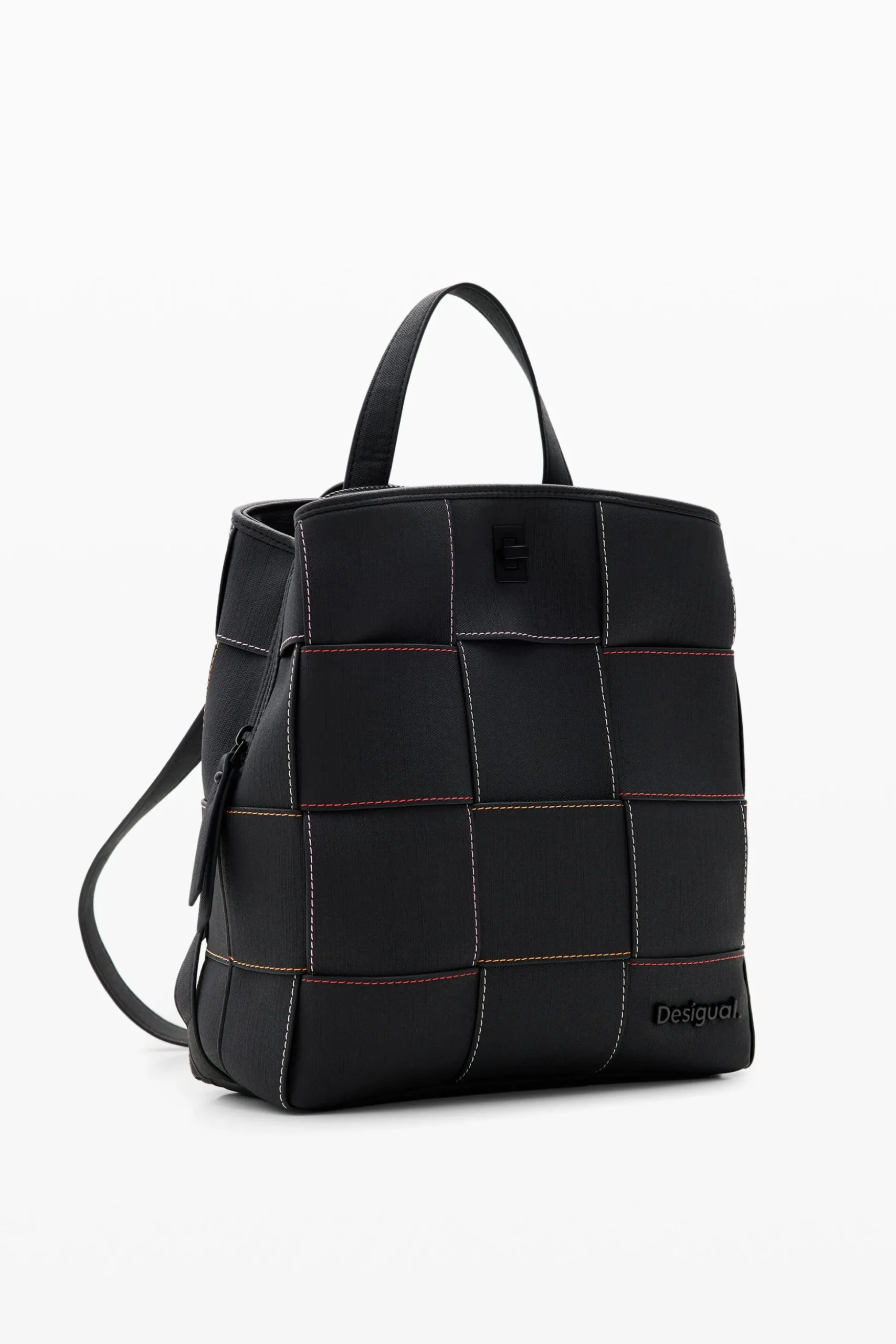 Braided S backpack with topstitching