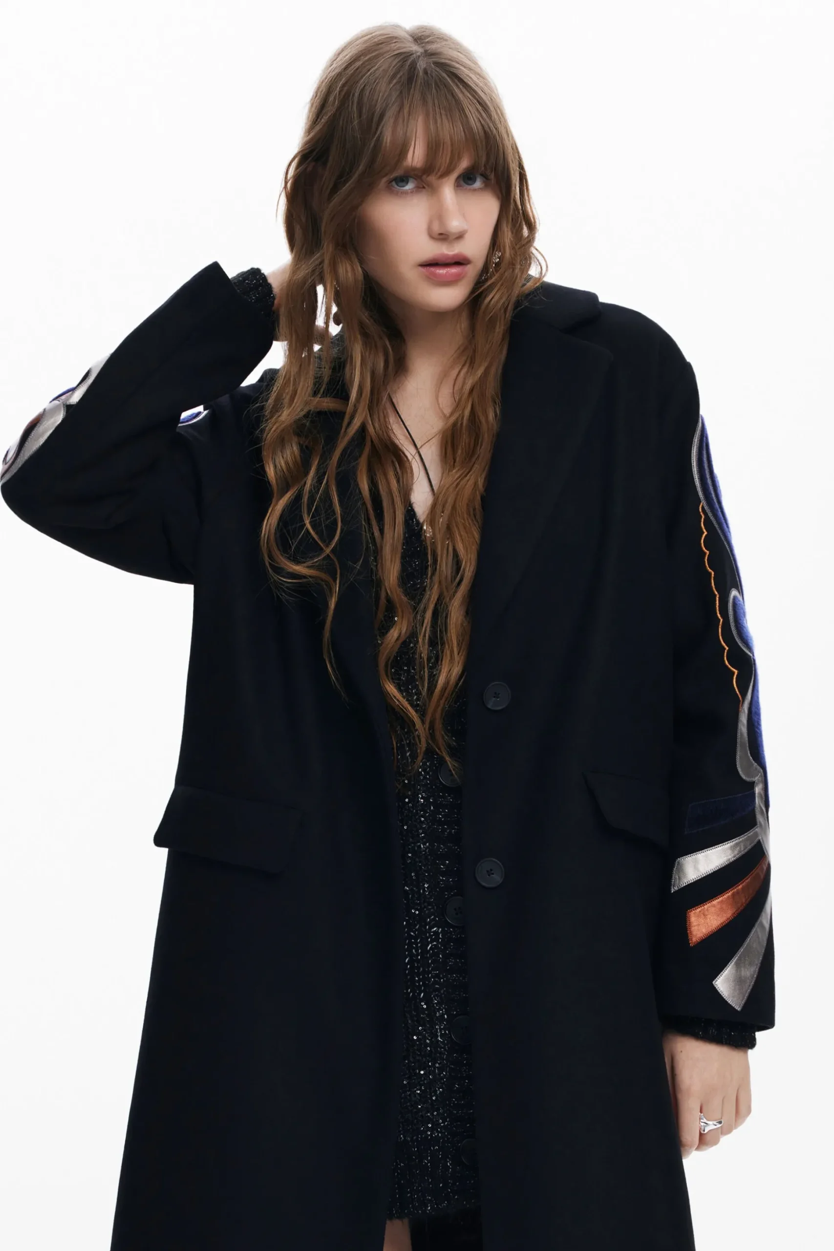 Coat with printed sleeves
