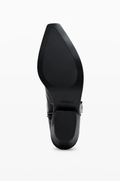 Cowboy boot