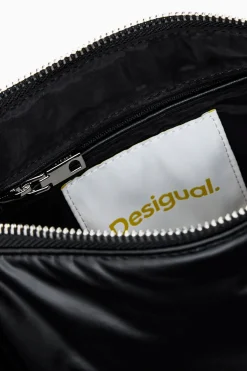 Crossbody bag with zipper
