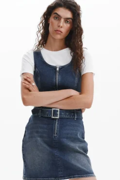 Denim dress belt