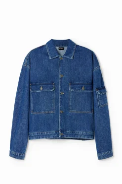Denim jacket with pockets