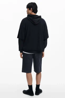 Double-sleeve sweatshirt