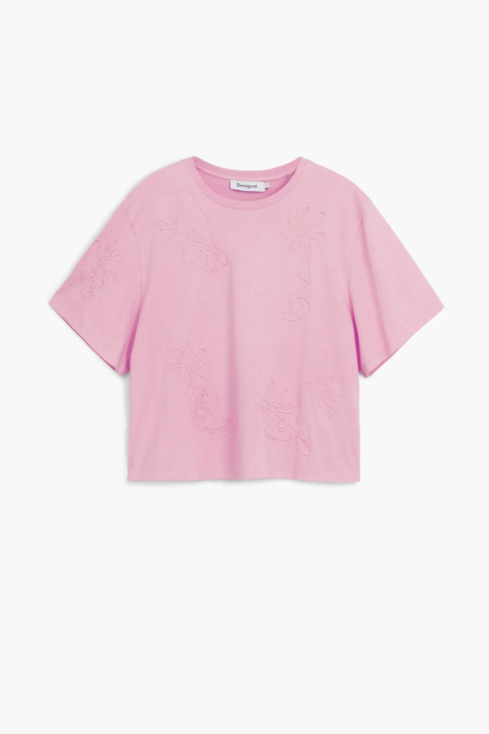 Embroidered flower T-shirt