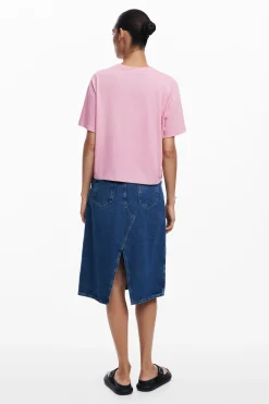 Embroidered flower T-shirt