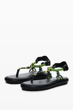Flat rope sandals