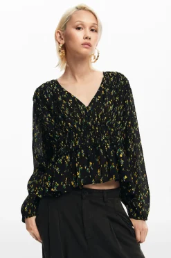 Floral print blouse