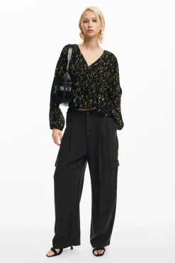 Floral print blouse