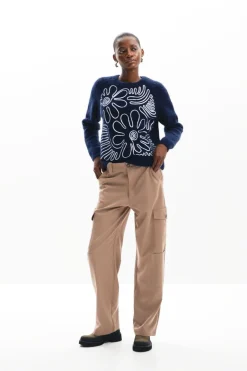 Floral print sweater