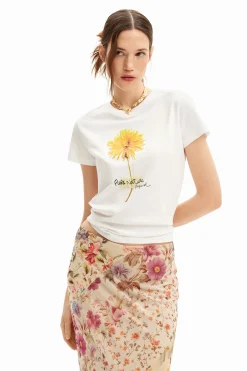Flower illustration T-shirt