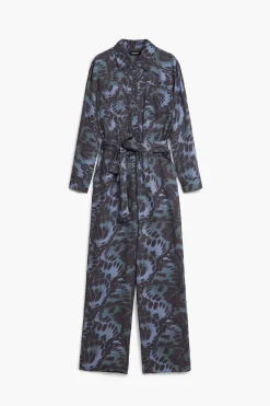 Flowy printed jumpsuit