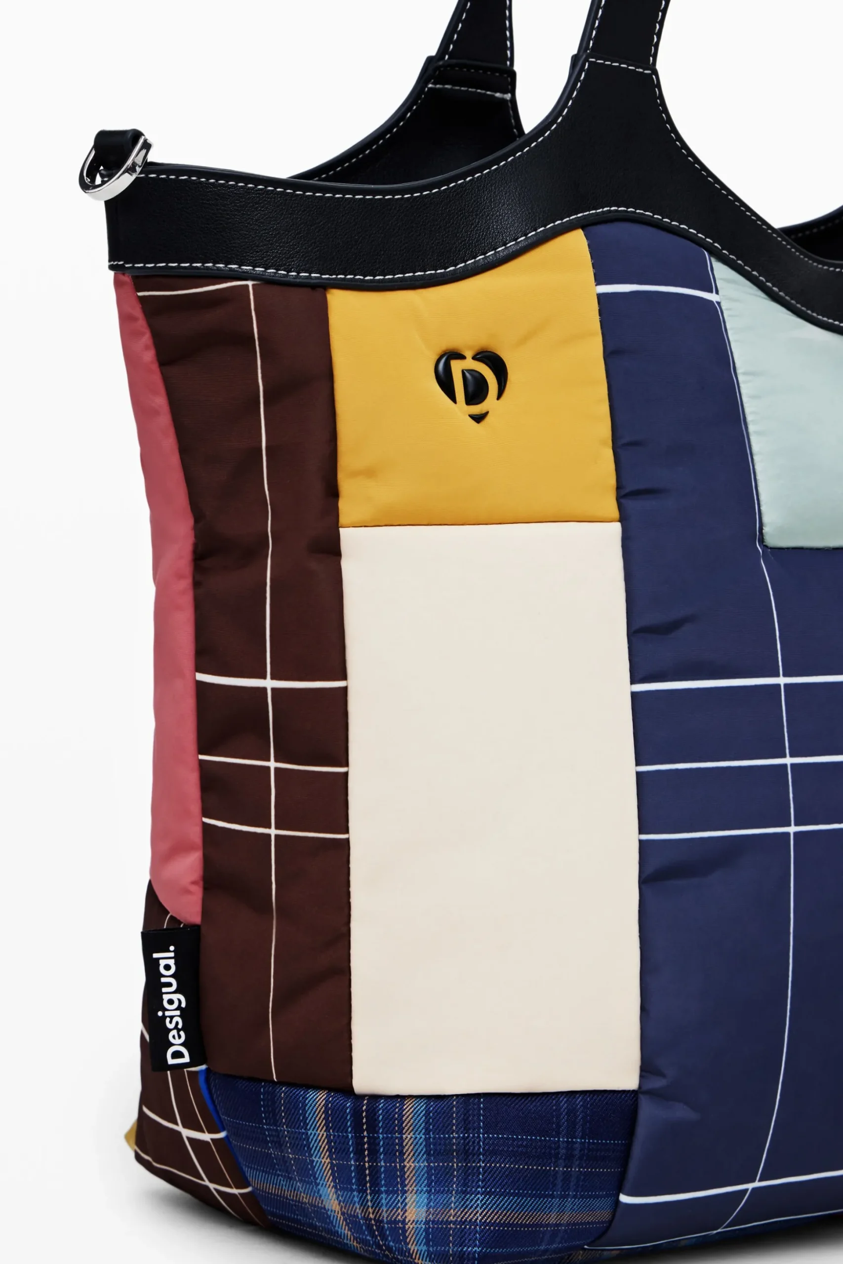 Geometric handle bag