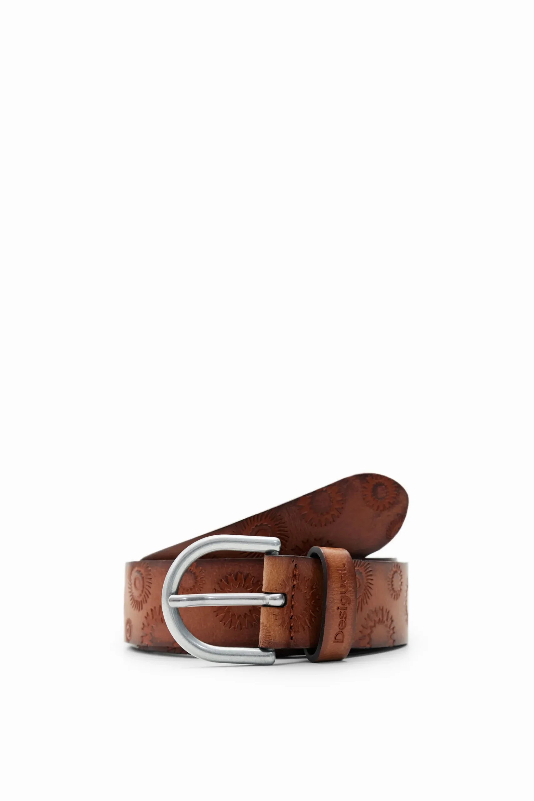 Geometric leather belt