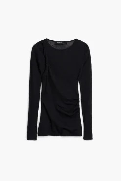 Knit T-shirt