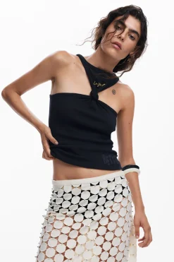 Knotted T-shirt