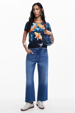 Koi T-shirt