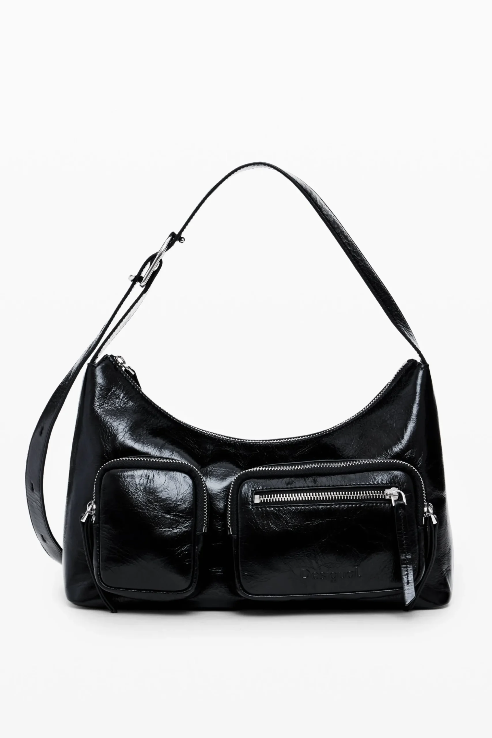 Leather bag with pockets