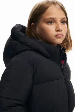 Long coat, large hood, pockets