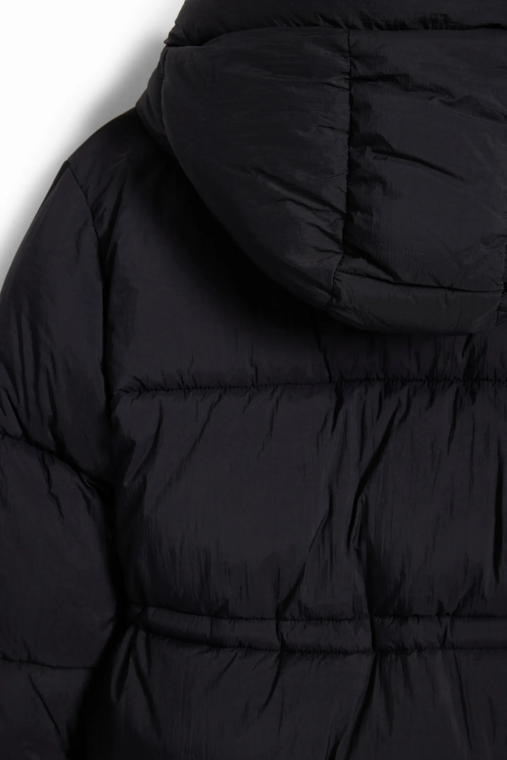 Long coat, large hood, pockets