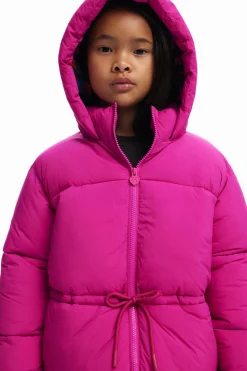Long coat, large hood, pockets