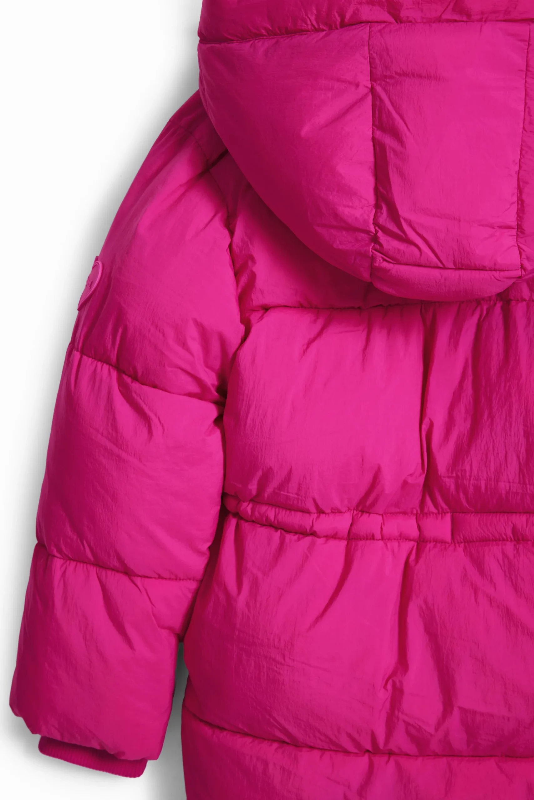 Long coat, large hood, pockets
