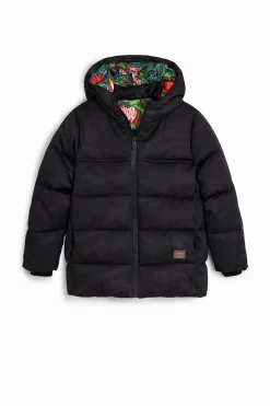 Long coat with pockets