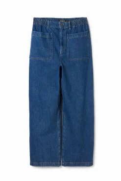 Long jeans with pockets