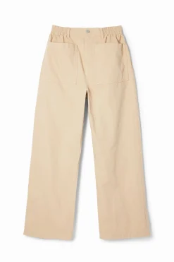 Long pants with pockets