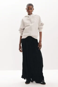 Long skirt