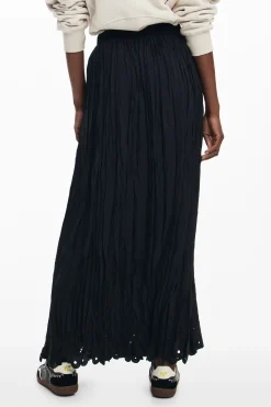 Long skirt