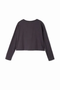 Long-sleeve star T-shirt