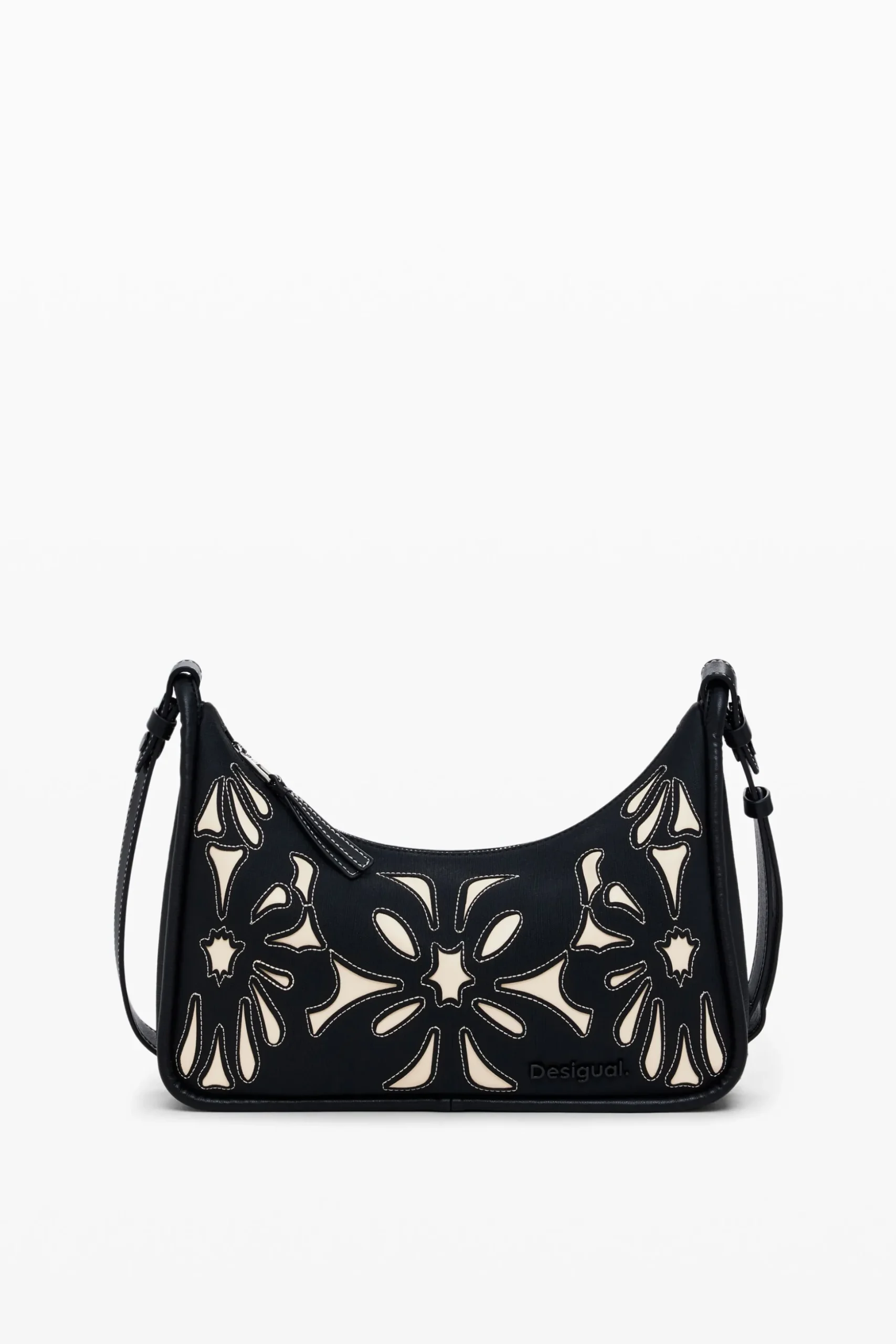 M bag with flowers