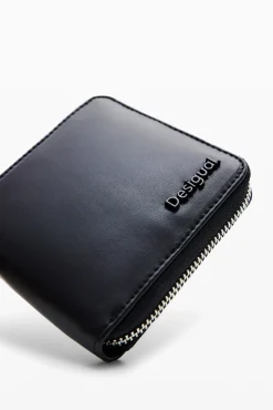 M padded leather wallet