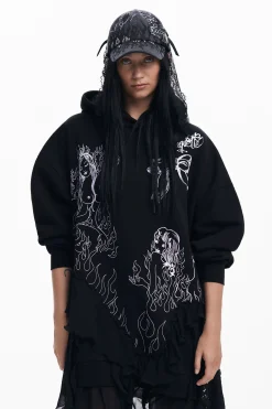 María Escoté hooded dress