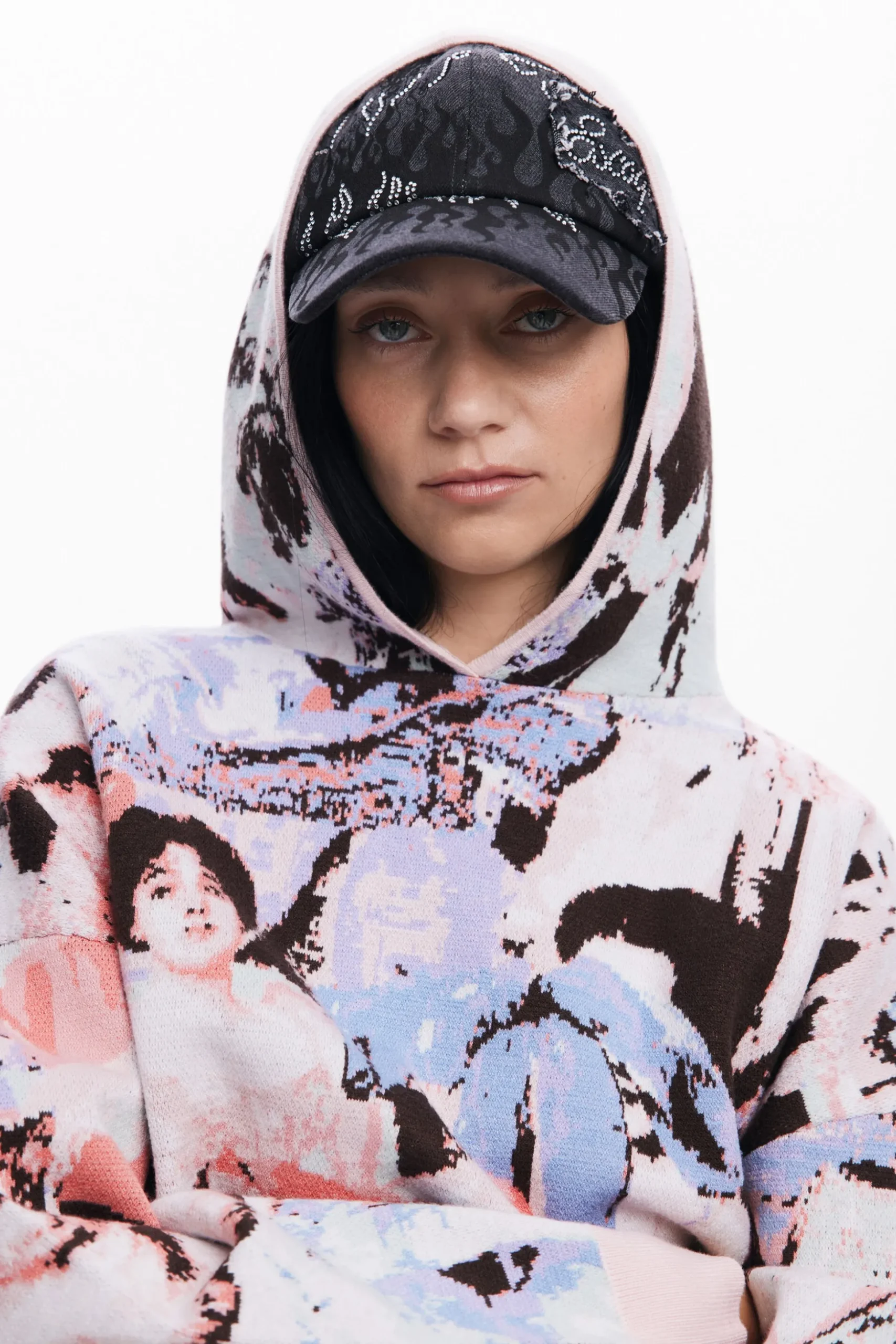 María Escoté hoodie sweater
