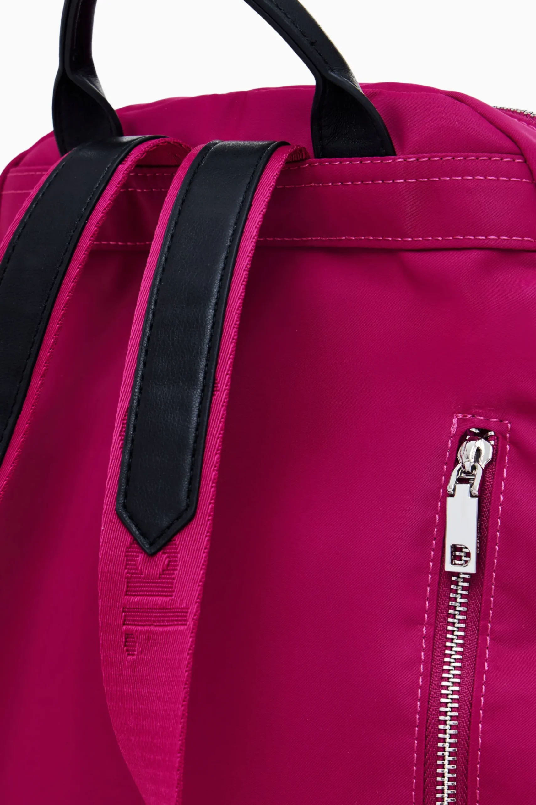 Medium backpack with multiple pockets