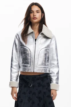 Metallic jacket