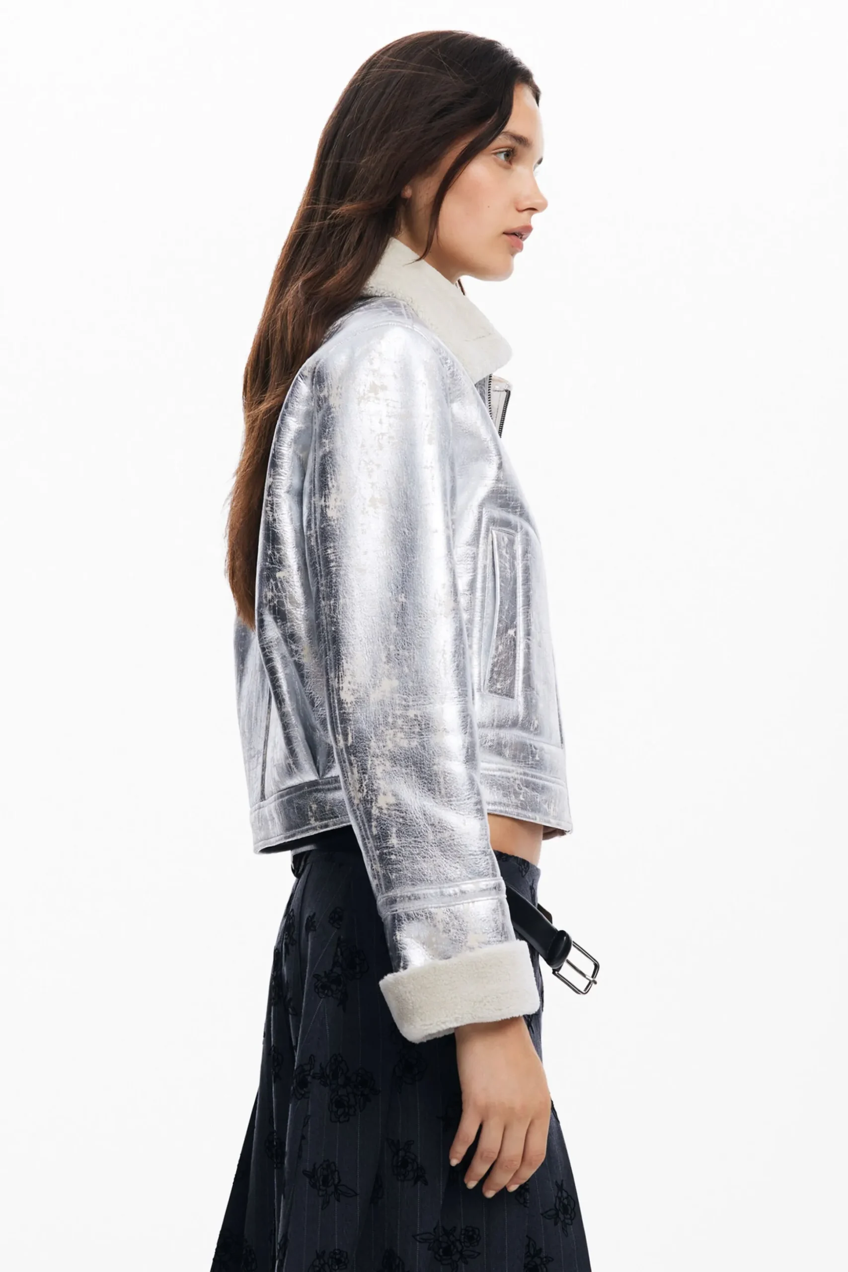 Metallic jacket