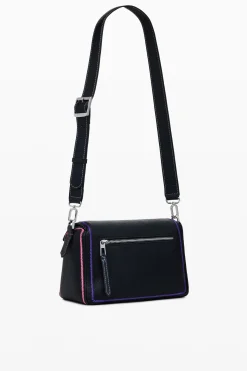 Multilineal handbag with zipper