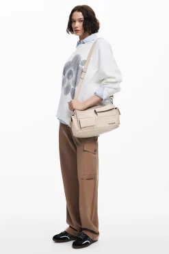 Multi-pocket baguette bag