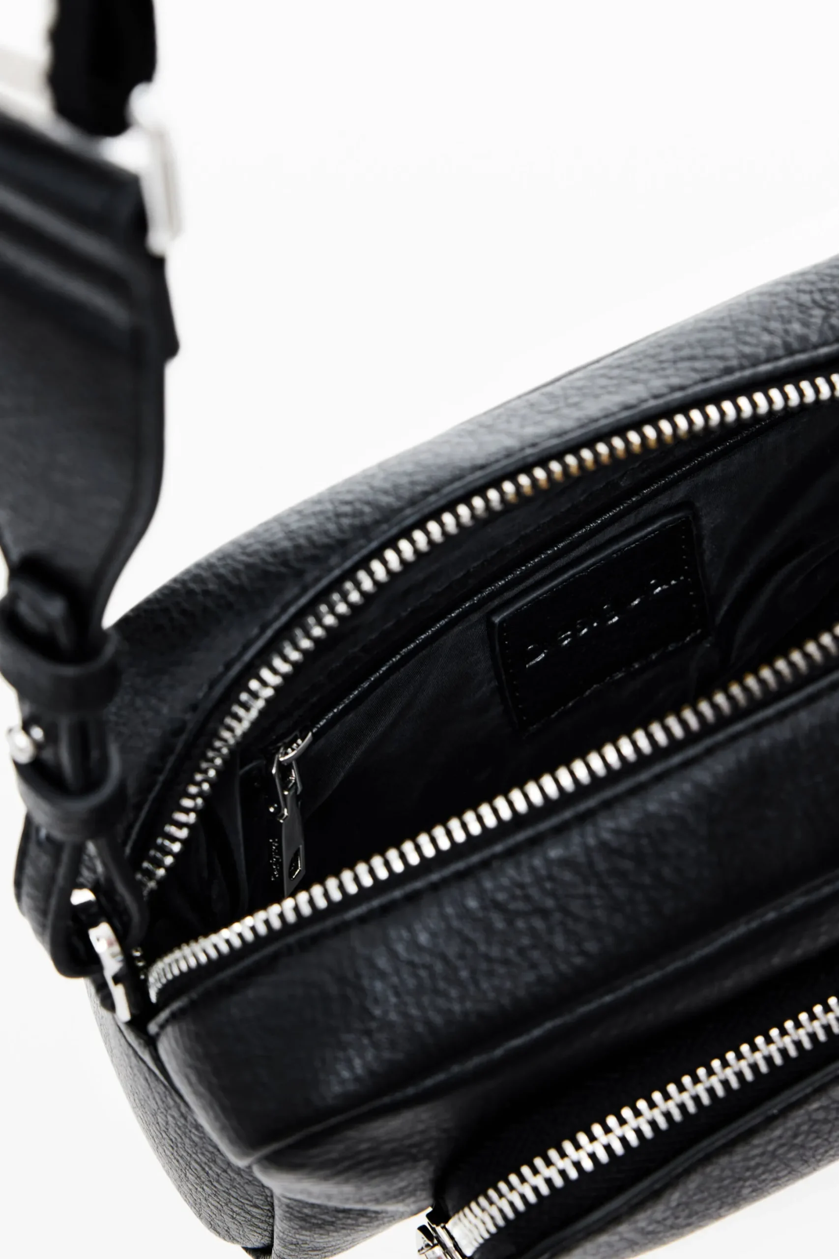 Multi-pocket crossbody bag