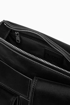 Multi-pocket shoulder bag