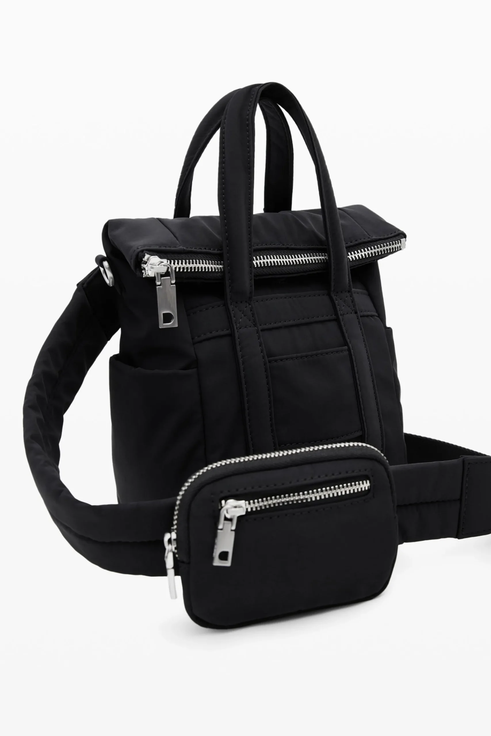 Multiposition nylon backpack