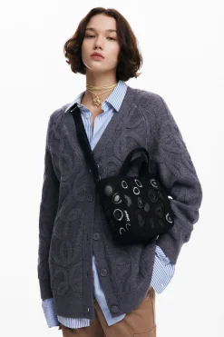Nylon bag with circles